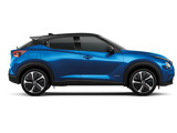 Side profile of Nissan Juke Hybrid in Magnetic Blue
